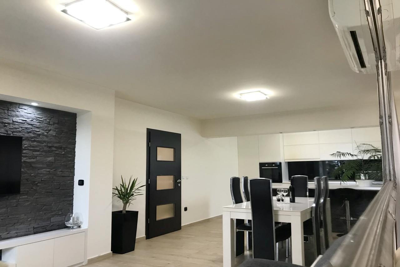 Apartments Villa Stivan Solin Ngoại thất bức ảnh